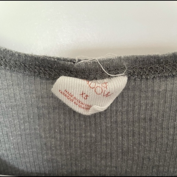 Sun and Shadow Gray Tank Top XS - Picture 5 of 5